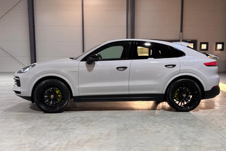 Porsche Cayenne din 2021 cu 36.887 km - oferta POR219613 - foto 4