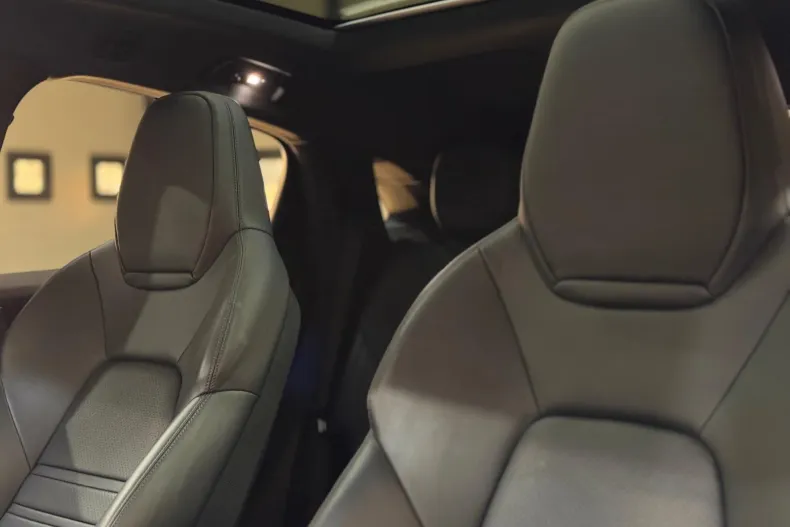 Porsche Cayenne din 2021 cu 36.887 km - oferta POR219613 - foto 6