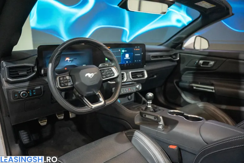 Ford Mustang din 2025 cu 3.300 km - oferta FOR219615 - foto 12