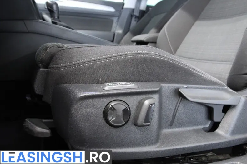 Volkswagen Passat din 2020 cu 162.258 km - oferta VOL219618 - foto 10