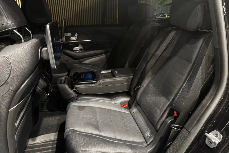 Mercedes-Benz GLS (Clasa GLS) din 2025 cu 6.000 km - oferta MER219621 - foto 26