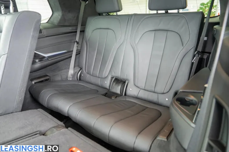 BMW X7 (Seria X) din 2021 cu 153.800 km - oferta BMW219629 - foto 14