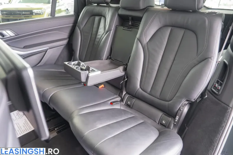 BMW X7 (Seria X) din 2021 cu 153.800 km - oferta BMW219629 - foto 34