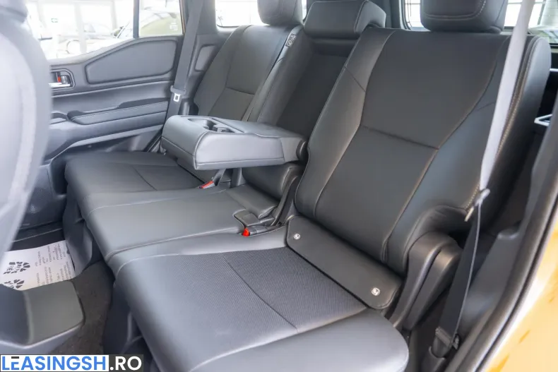 Toyota Land Cruiser din 2025 cu 6.768 km - oferta TOY219634 - foto 34
