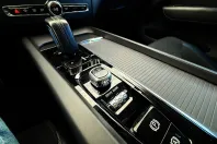 Volvo XC60 din 2020 cu 104.545 km - oferta VOL219638 - foto 12