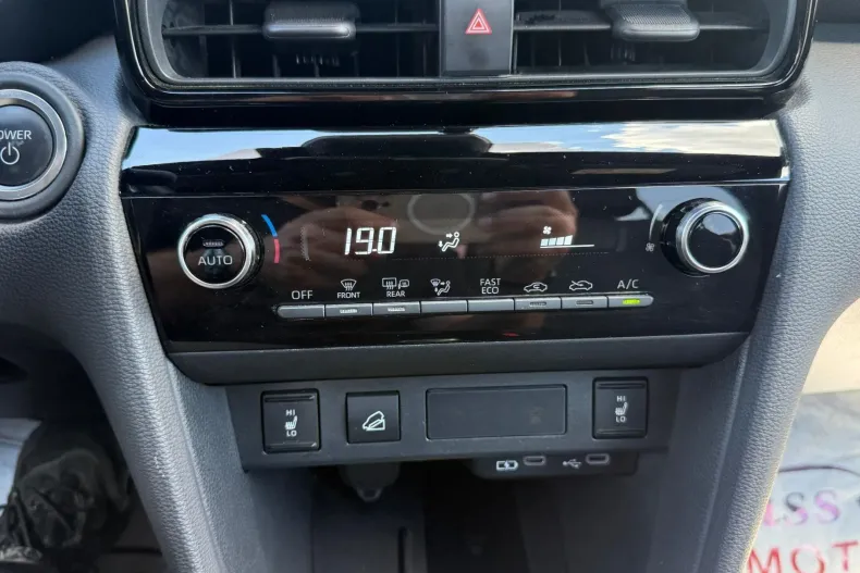 Toyota Yaris Cross din 2025 cu 52.015 km - oferta TOY219641 - foto 17