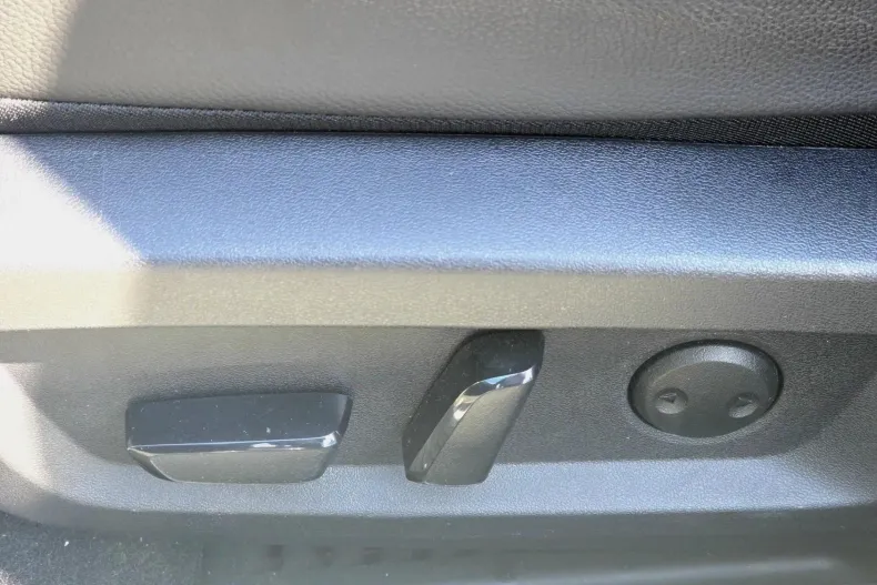 Nissan Qashqai din 2024 cu 33.900 km - oferta NIS219646 - foto 14