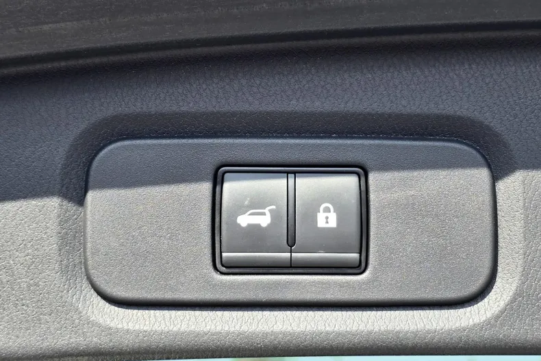 Nissan Qashqai din 2024 cu 33.900 km - oferta NIS219646 - foto 29