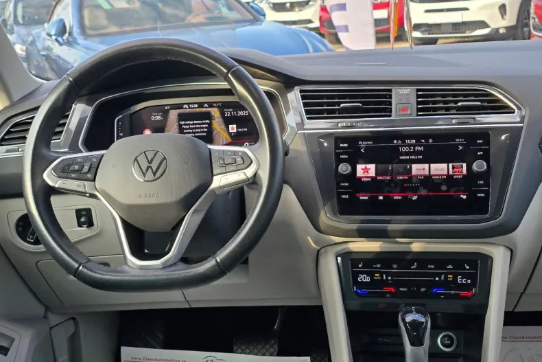Volkswagen Tiguan din 2022 cu 59.345 km - oferta VOL219652 - foto 16
