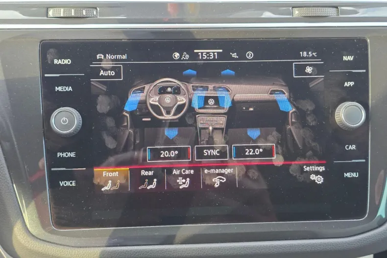 Volkswagen Tiguan din 2022 cu 59.345 km - oferta VOL219652 - foto 26