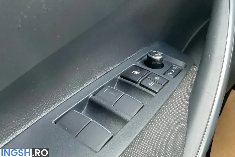 Toyota Corolla din 2025 cu 17.162 km - oferta TOY219655 - foto 30