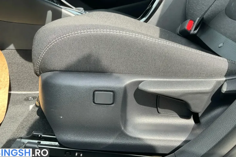 Toyota Corolla din 2025 cu 17.162 km - oferta TOY219655 - foto 33