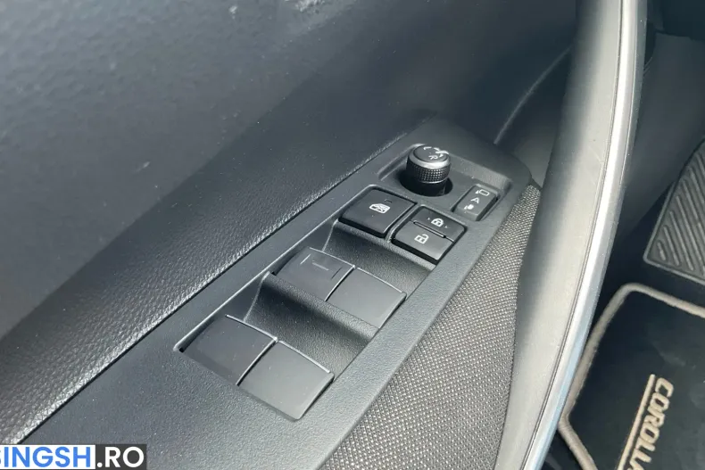 Toyota Corolla din 2025 cu 9.418 km - oferta TOY219656 - foto 29