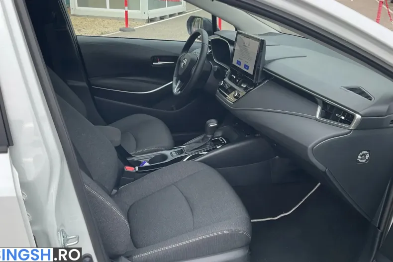 Toyota Corolla din 2025 cu 11.497 km - oferta TOY219657 - foto 6