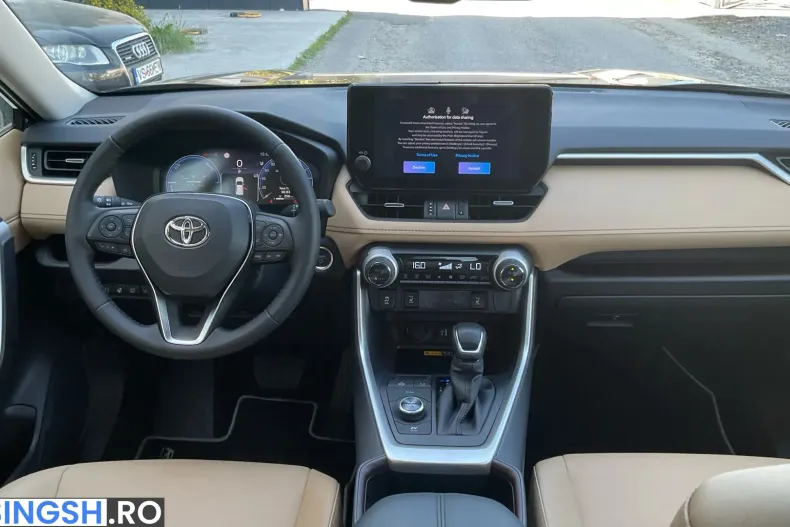 Toyota RAV4 din 2025 cu 11.390 km - oferta TOY219658 - foto 8