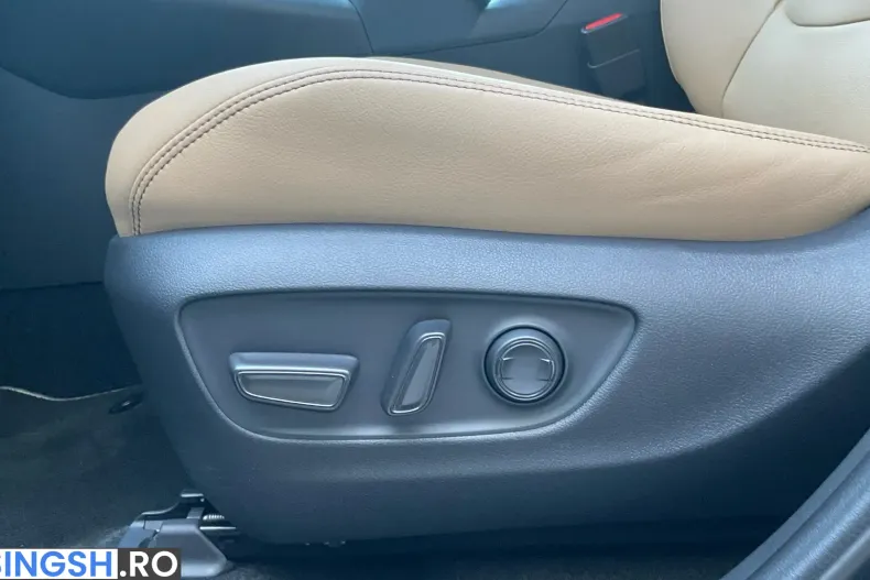 Toyota RAV4 din 2025 cu 11.390 km - oferta TOY219658 - foto 33