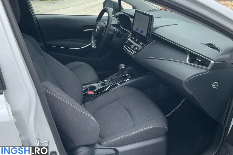 Toyota Corolla din 2025 cu 12.616 km - oferta TOY219659 - foto 6