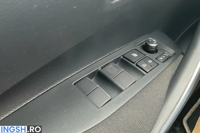 Toyota Corolla din 2025 cu 12.616 km - oferta TOY219659 - foto 30
