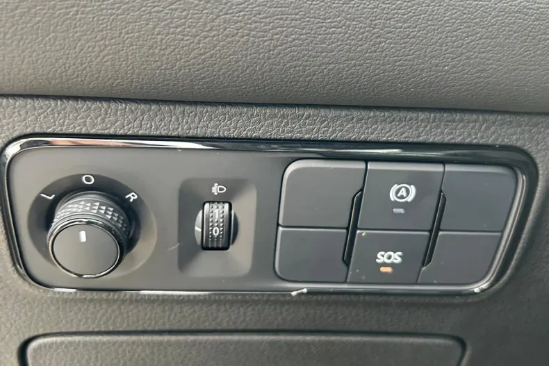 Maxus T60 din 2025 cu 3.729 km - oferta MAX219661 - foto 15