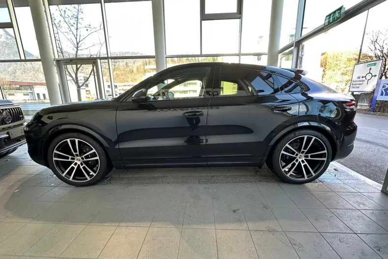 Porsche Cayenne Coupe din 2026 cu 1 km - oferta POR219664 - foto 4