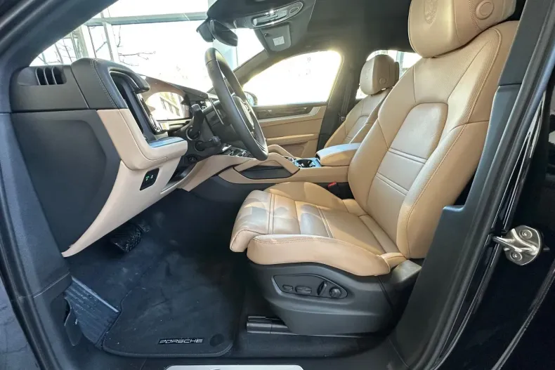 Porsche Cayenne Coupe din 2026 cu 1 km - oferta POR219664 - foto 10