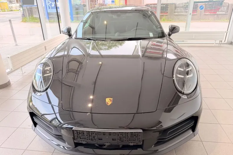 Porsche 911 din 2026 cu 1 km - oferta POR219665 - foto 3