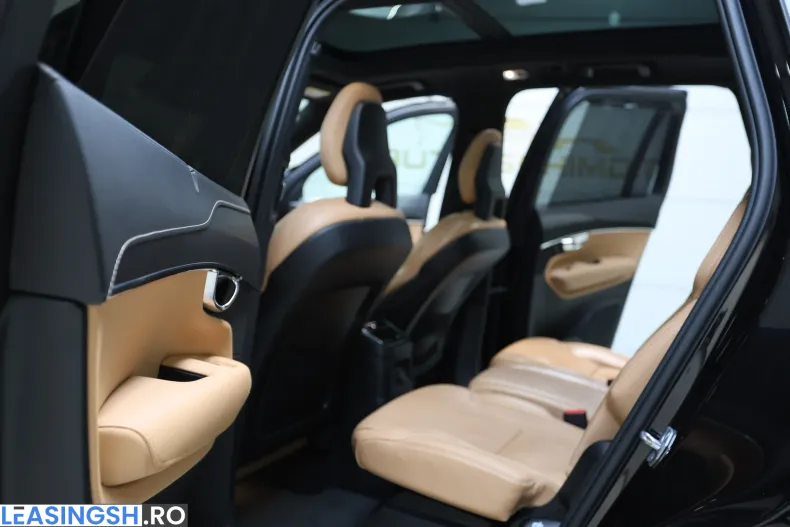 Volvo XC90 din 2021 cu 159.000 km - oferta VOL219669 - foto 35