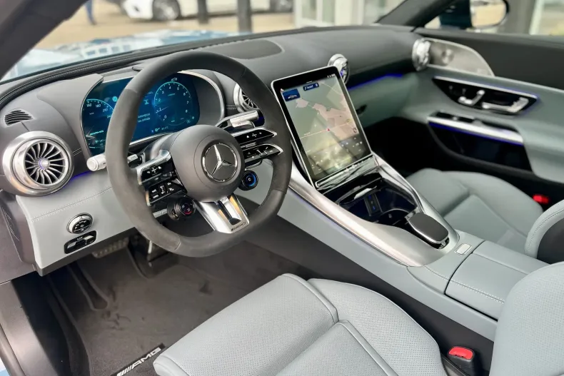 Mercedes-Benz AMG GT (Clasa GT) din 2025 cu 6 km - oferta MER219680 - foto 10