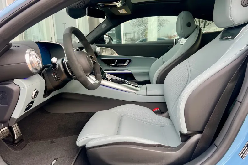 Mercedes-Benz AMG GT (Clasa GT) din 2025 cu 6 km - oferta MER219680 - foto 12