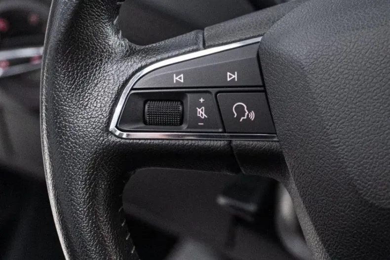 Seat Arona din 2021 cu 82.000 km - oferta SEA219693 - foto 17