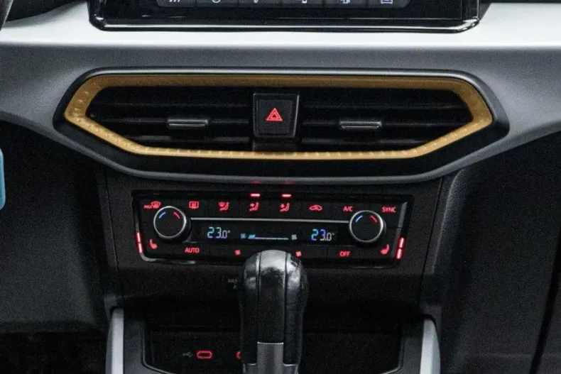 Seat Arona din 2022 cu 100.000 km - oferta SEA219694 - foto 4