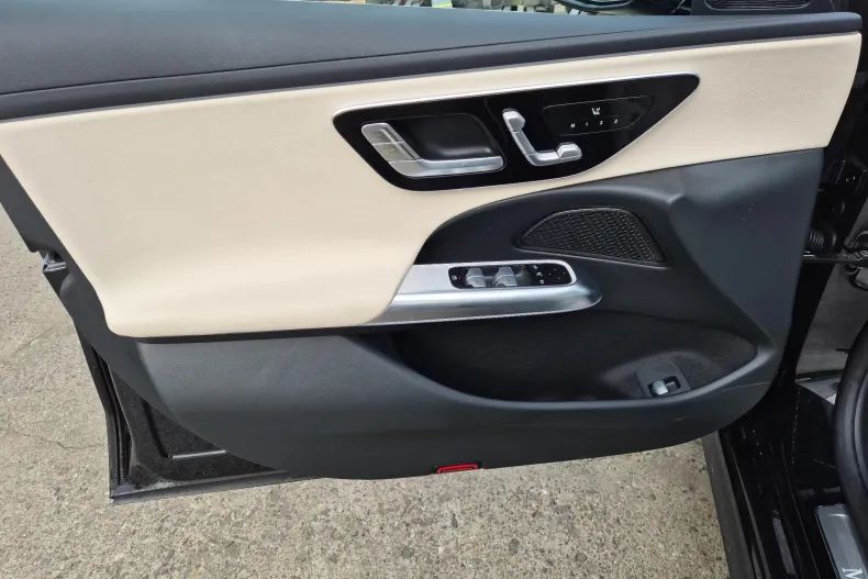 Mercedes-Benz E (Clasa E) din 2024 cu 13.950 km - oferta MER219708 - foto 9