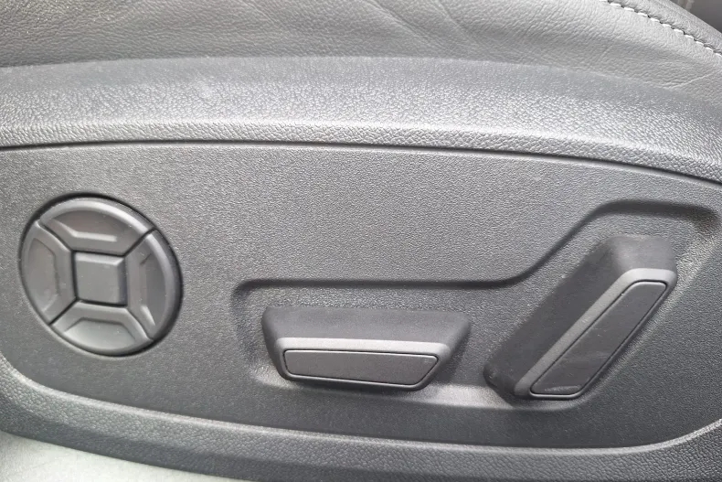 Audi A3 Limuzina din 2025 cu 11.600 km - oferta AUD219711 - foto 9