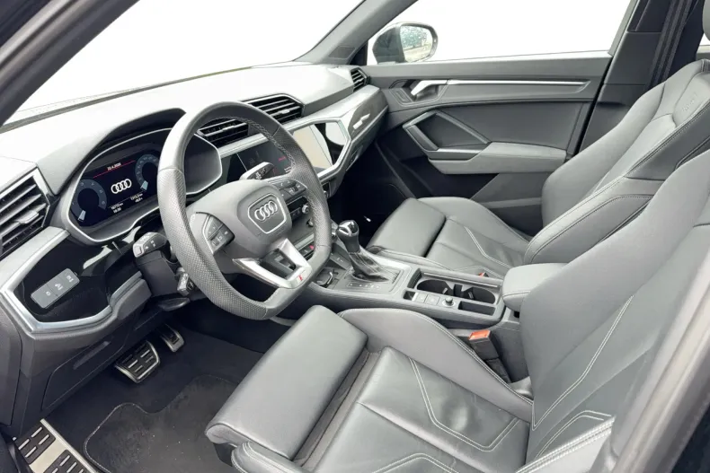 Audi Q3 din 2024 cu 16.772 km - oferta AUD219712 - foto 9