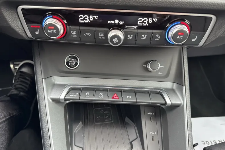 Audi Q3 din 2024 cu 16.772 km - oferta AUD219712 - foto 26