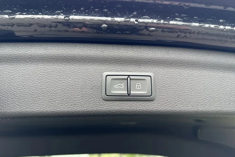 Audi Q3 din 2024 cu 16.772 km - oferta AUD219712 - foto 28
