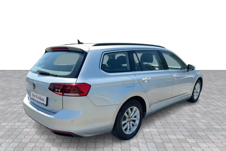 Volkswagen Passat din 2023 cu 125.720 km - oferta VOL219714 - foto 5