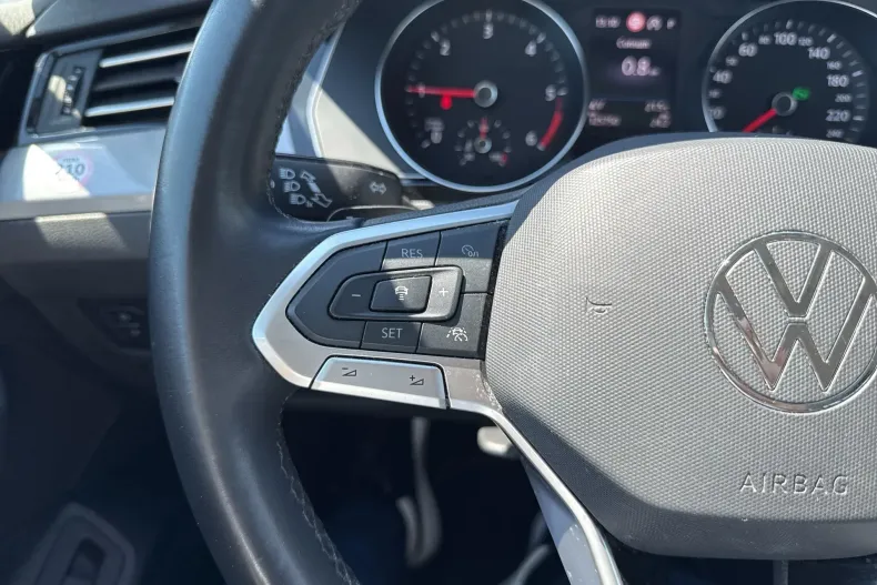 Volkswagen Passat din 2023 cu 125.720 km - oferta VOL219714 - foto 15
