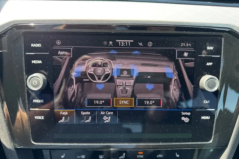 Volkswagen Passat din 2023 cu 125.720 km - oferta VOL219714 - foto 19