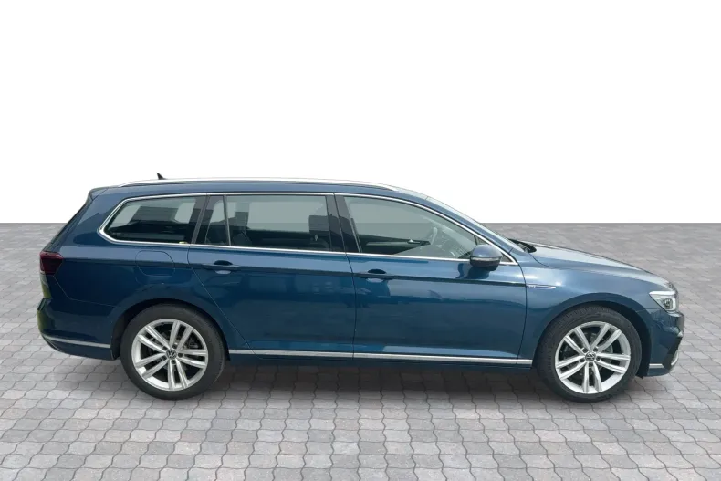 Volkswagen Passat din 2022 cu 86.756 km - oferta VOL219715 - foto 6