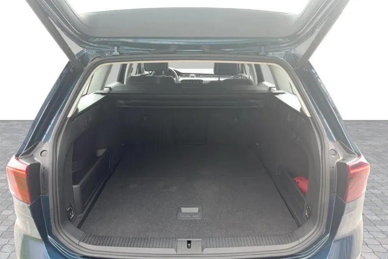 Volkswagen Passat din 2022 cu 86.756 km - oferta VOL219715 - foto 13
