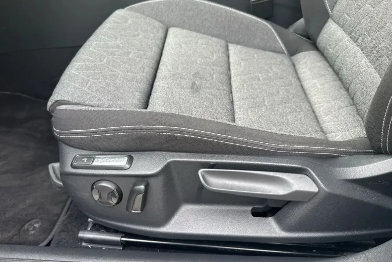 Volkswagen Passat din 2022 cu 86.756 km - oferta VOL219715 - foto 14
