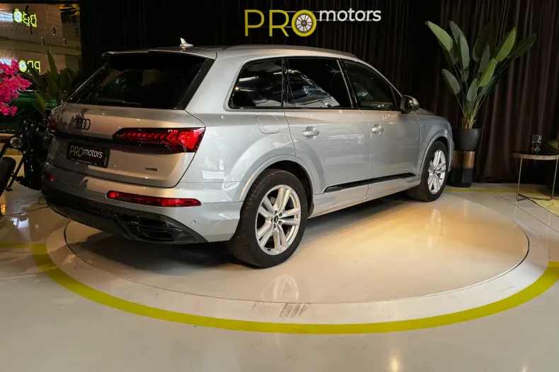 Audi Q7 din 2023 cu 29.000 km - oferta AUD219723 - foto 5