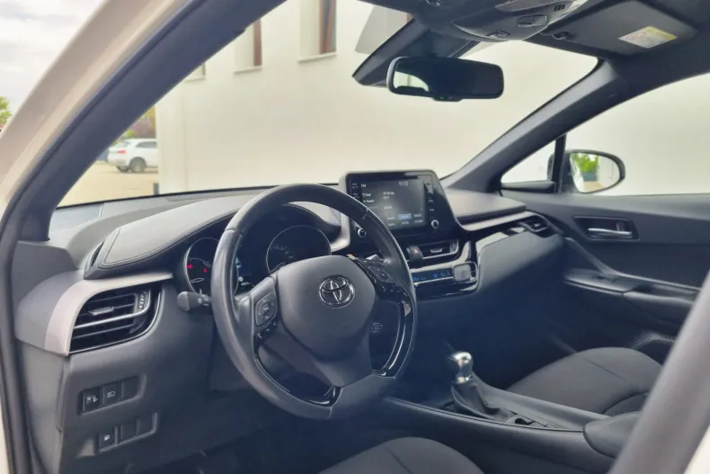 Toyota C-HR din 2023 cu 77.600 km - oferta TOY219732 - foto 13