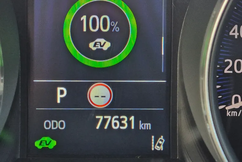 Toyota C-HR din 2023 cu 77.600 km - oferta TOY219732 - foto 25