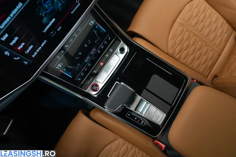 Audi RSQ8 din 2026 cu 39 km - oferta AUD219735 - foto 15