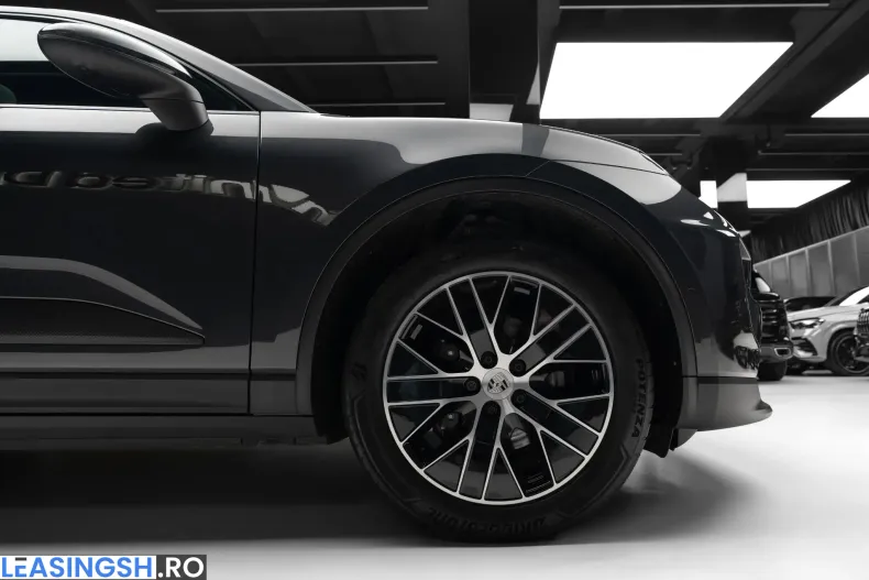 Porsche Macan din 2025 cu 13.500 km - oferta POR219737 - foto 5