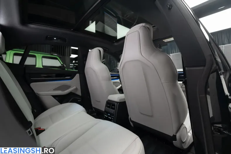 Porsche Macan din 2025 cu 13.500 km - oferta POR219737 - foto 29