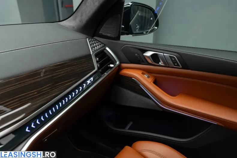 BMW X7 (Seria X) din 2025 cu 18.830 km - oferta BMW219738 - foto 17