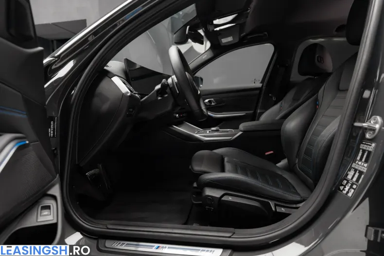 BMW 330i (Seria 3) din 2025 cu 21.800 km - oferta BMW219741 - foto 13